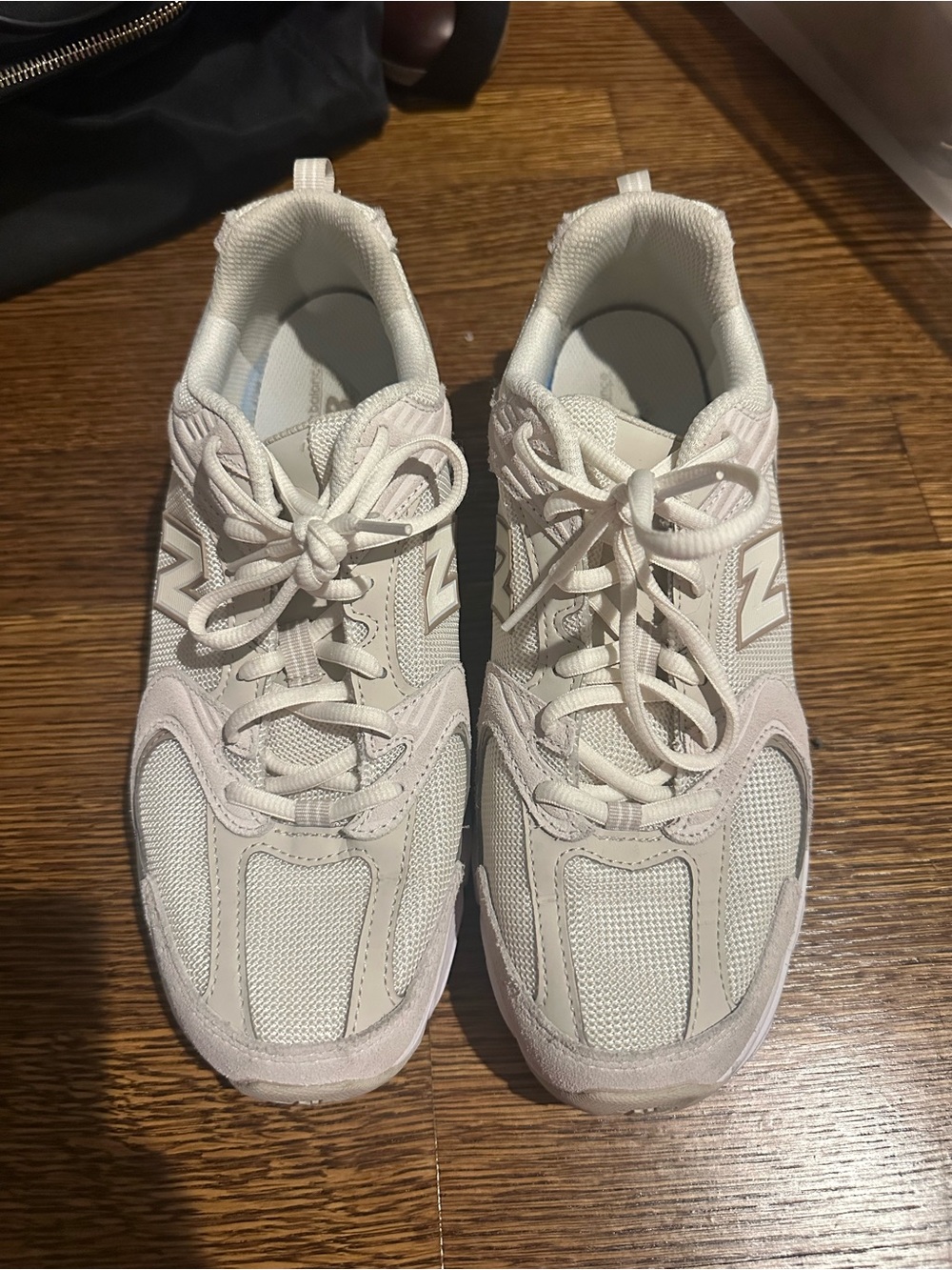 New Balance 530 Women's Beige Sneakers